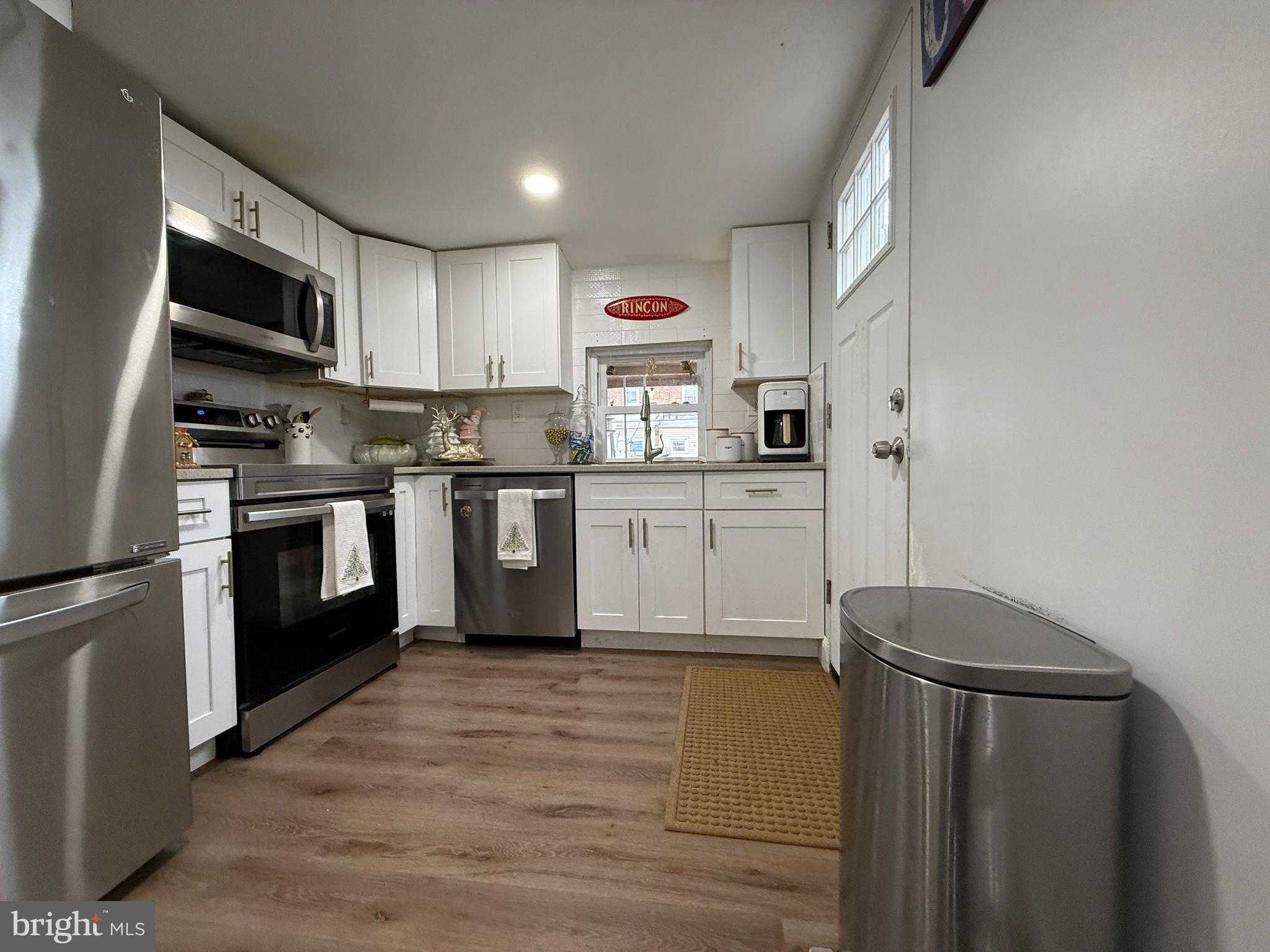 6614 Tulip St photo 6