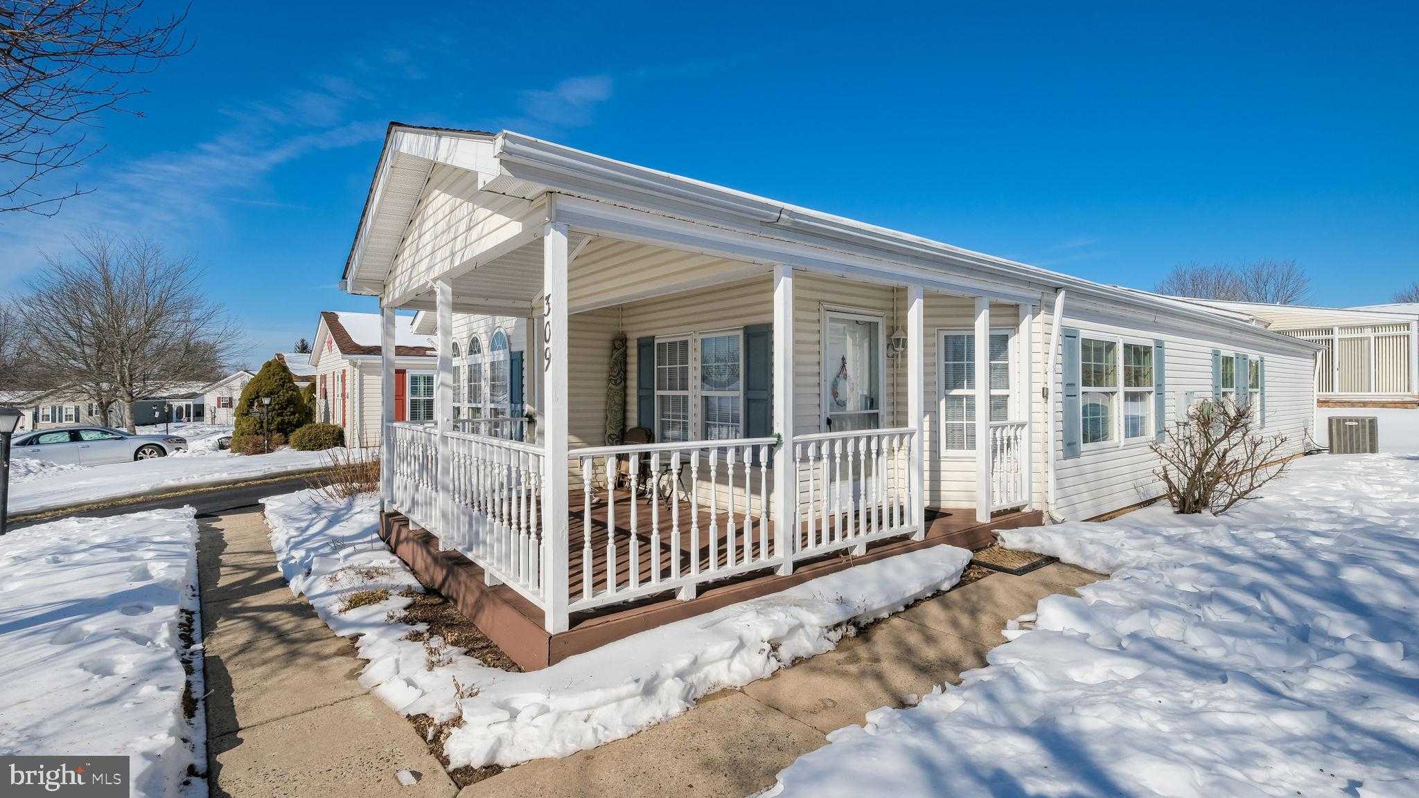 309 Blackberry Cir photo 2