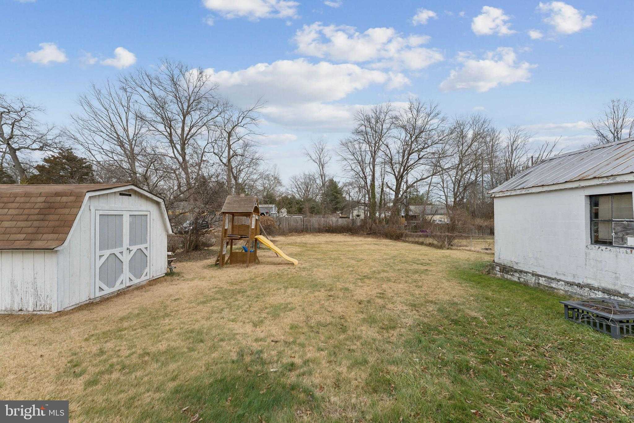 8411 Brady Ave photo 20