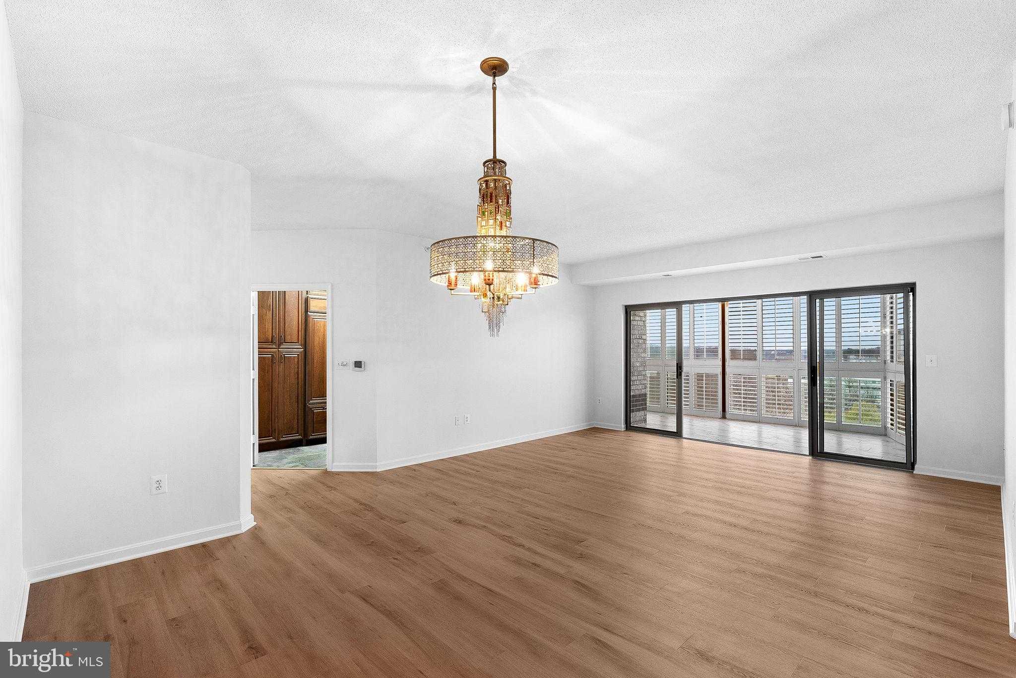 19375 Cypress Ridge Ter Unit 901 photo 14