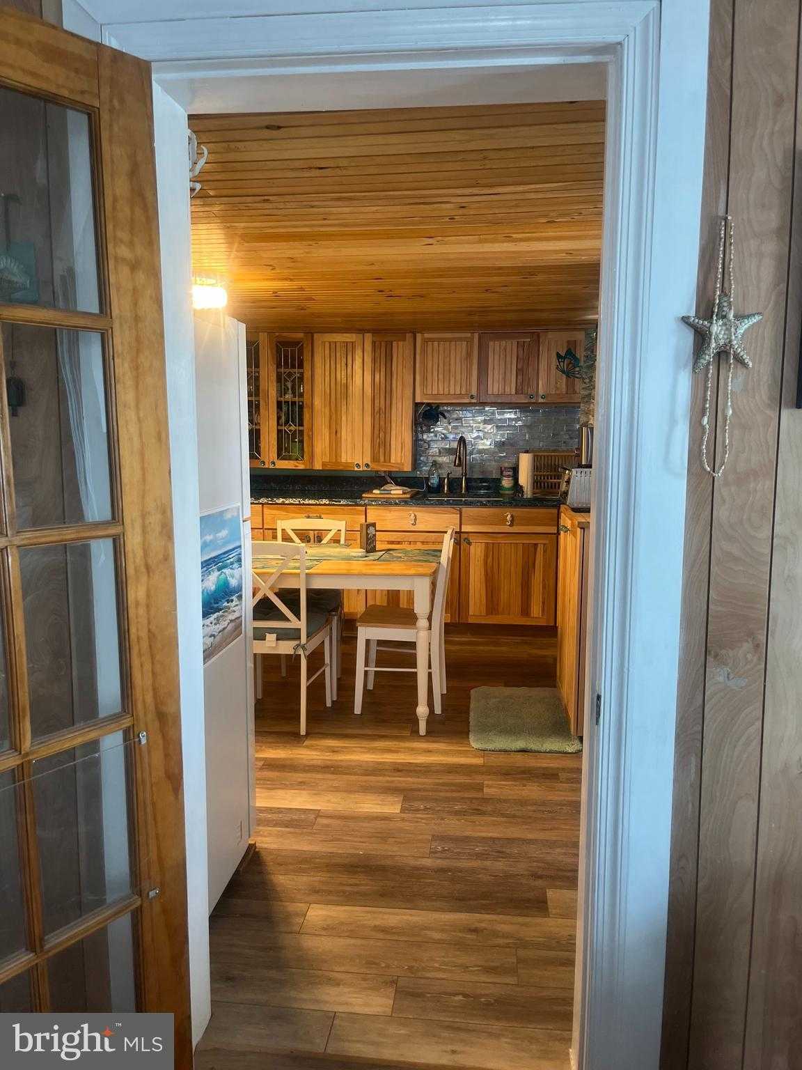 1511 Crocheron Rd photo 6