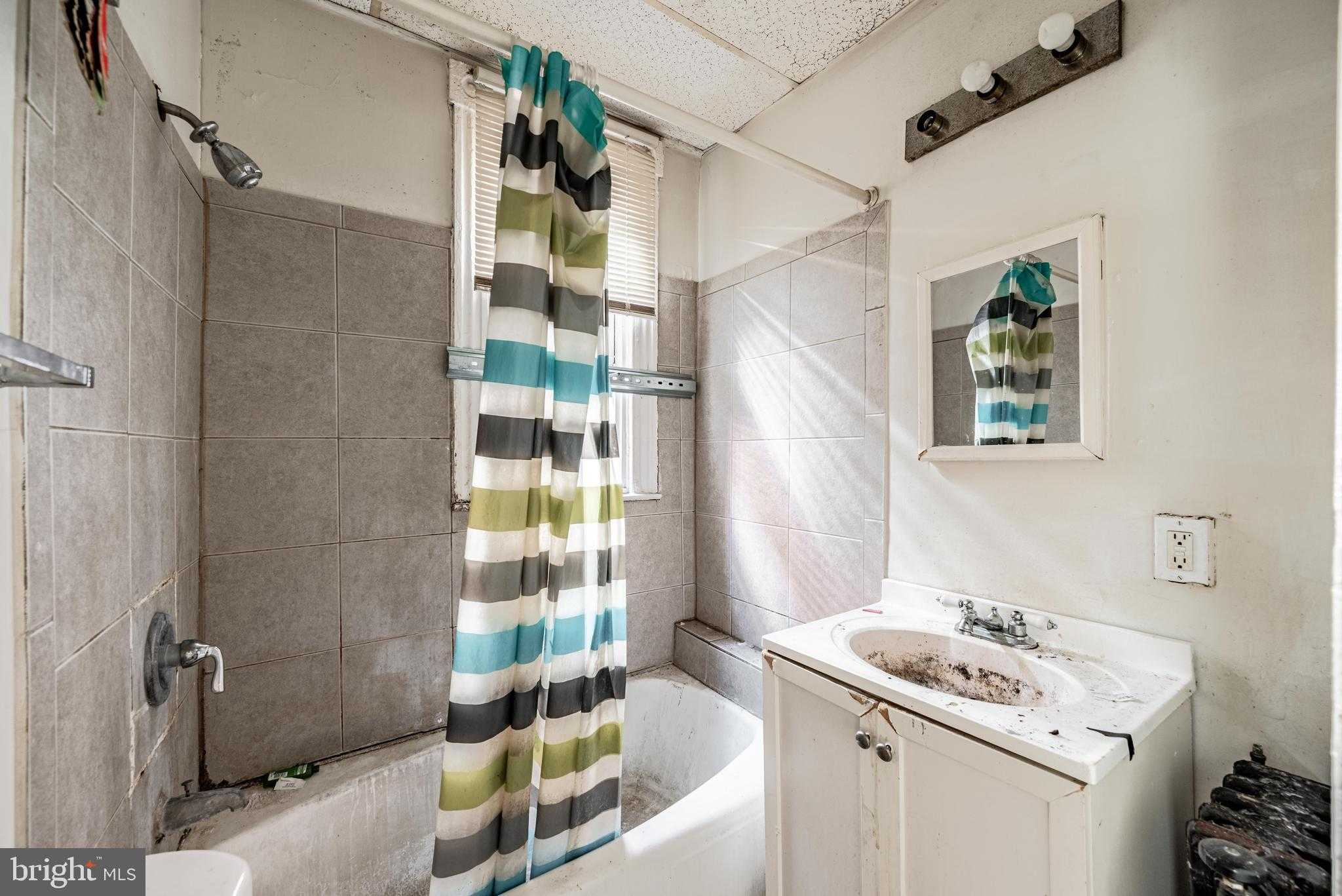 1706 Appleton St photo 21