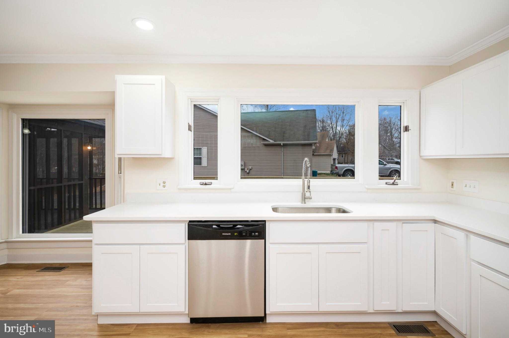 223 Spotswood Rd photo 16