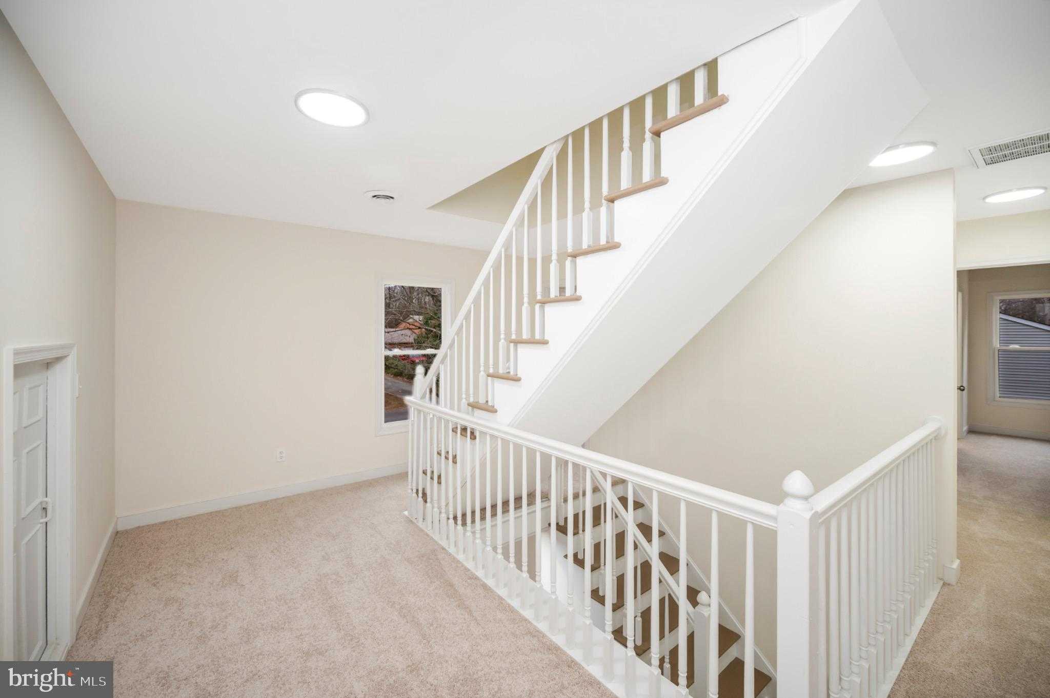 223 Spotswood Rd photo 27