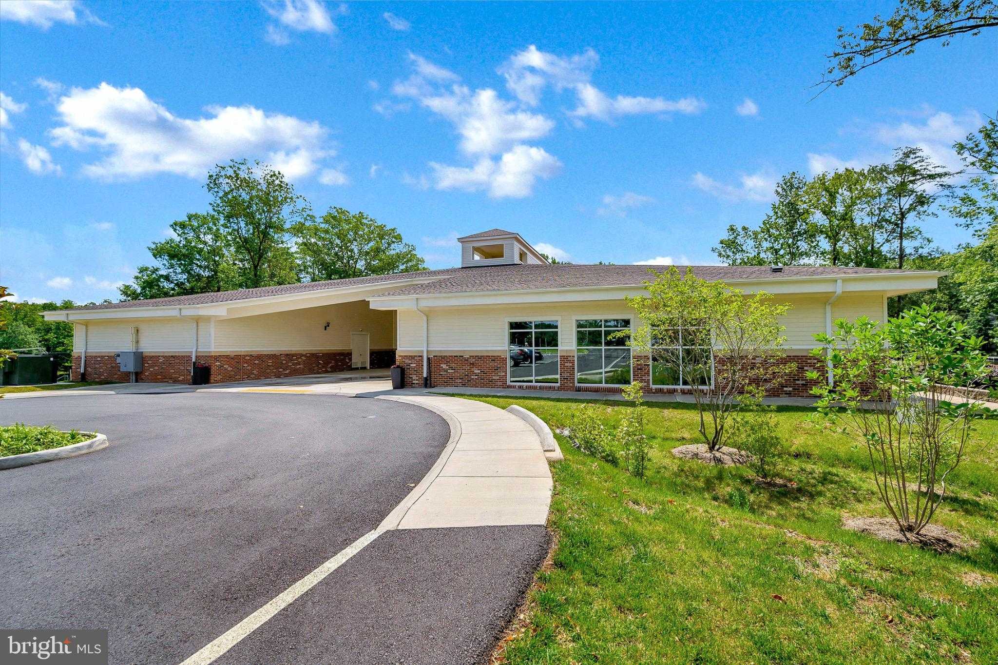 223 Spotswood Rd photo 65