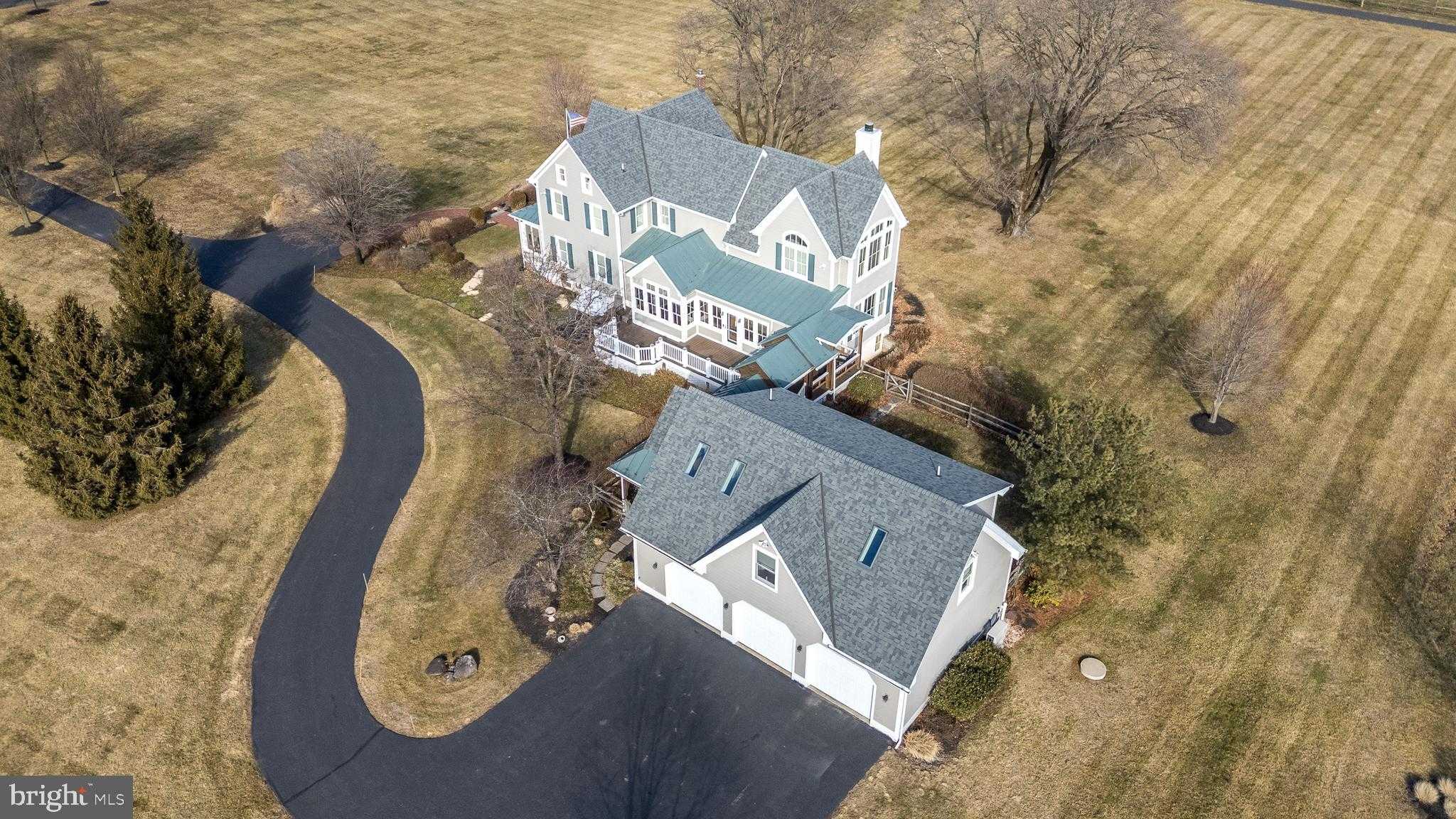 40 Foellner Ln photo 4