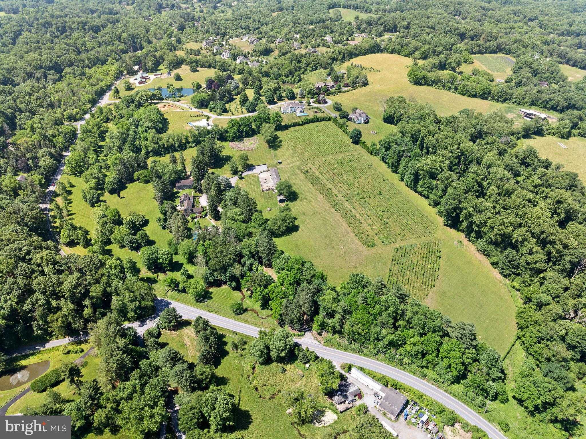 1740 Lenape Rd photo 2