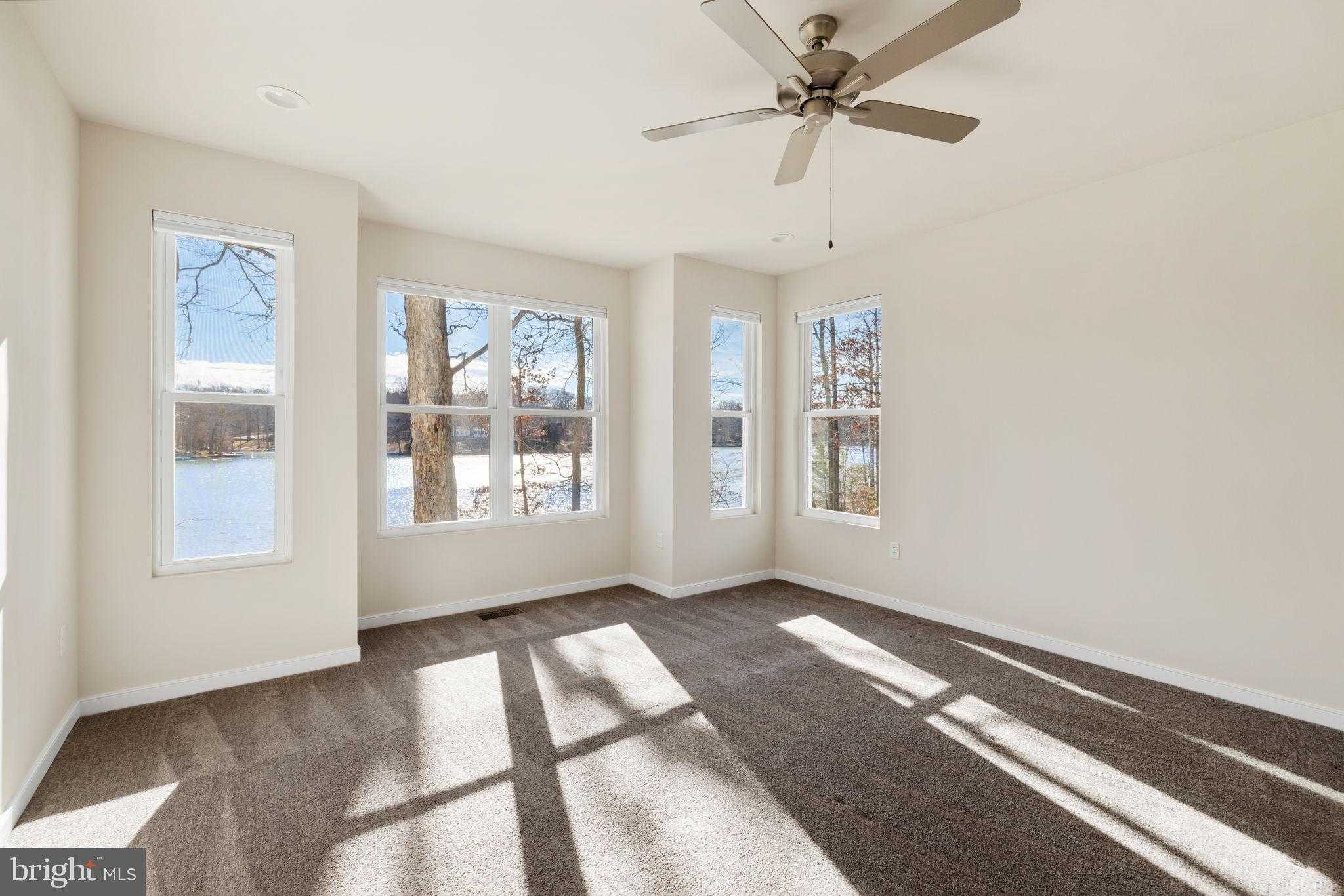 401 Land OR Dr photo 28