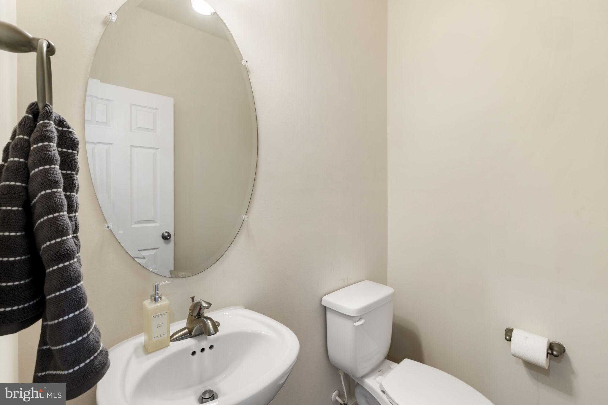 401 Land OR Dr photo 35