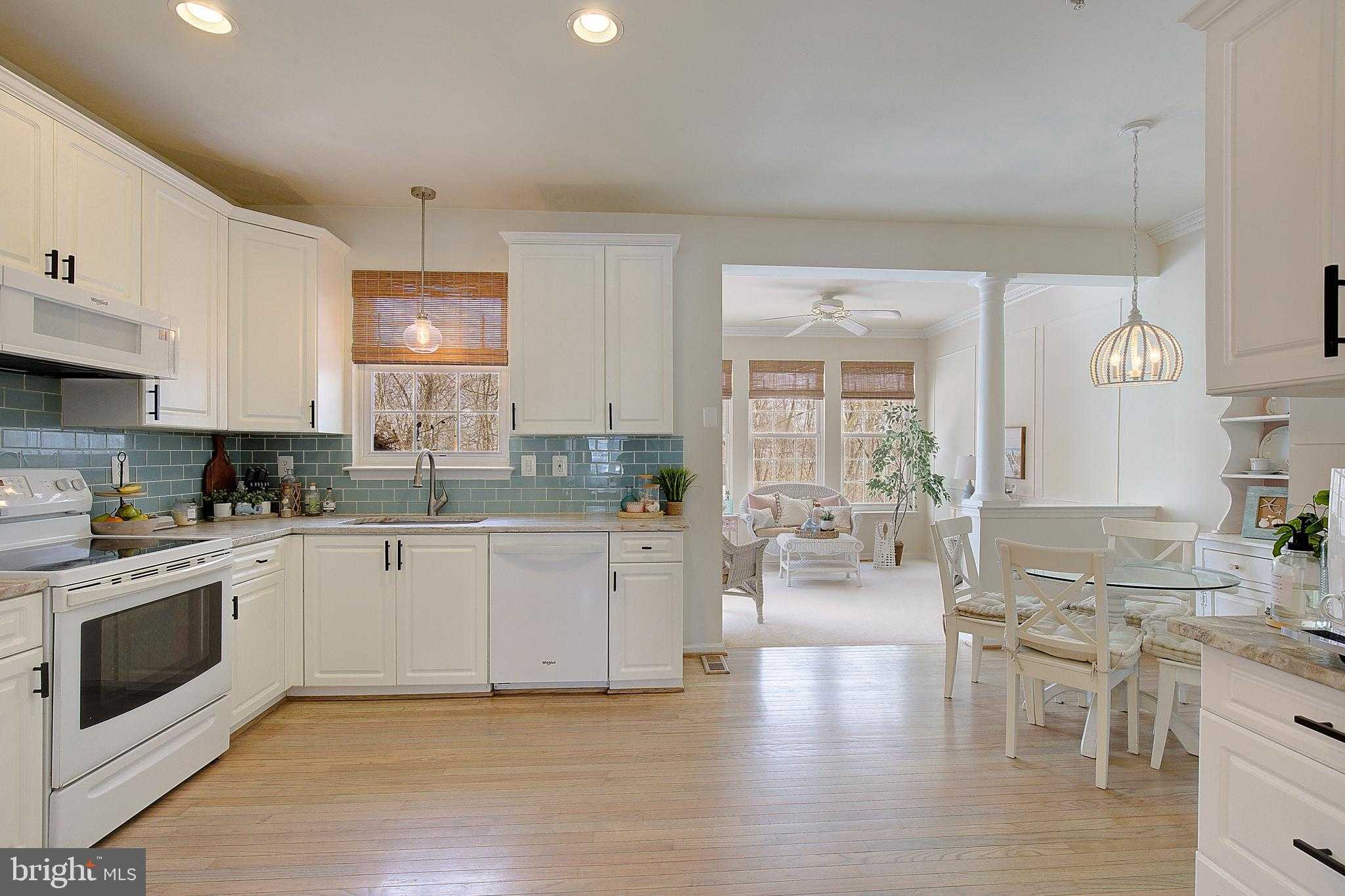 7931 Delores CT photo 10