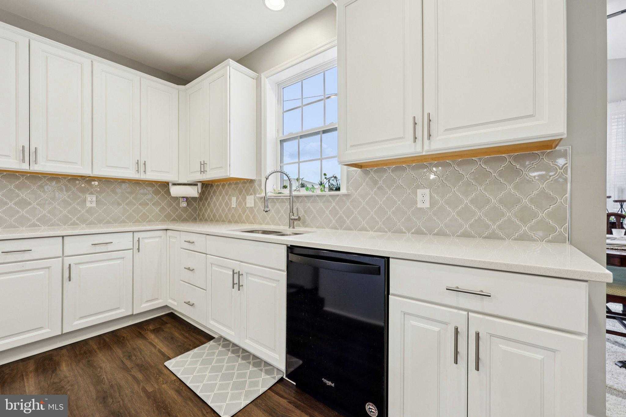 101 Sovereign CT photo 11