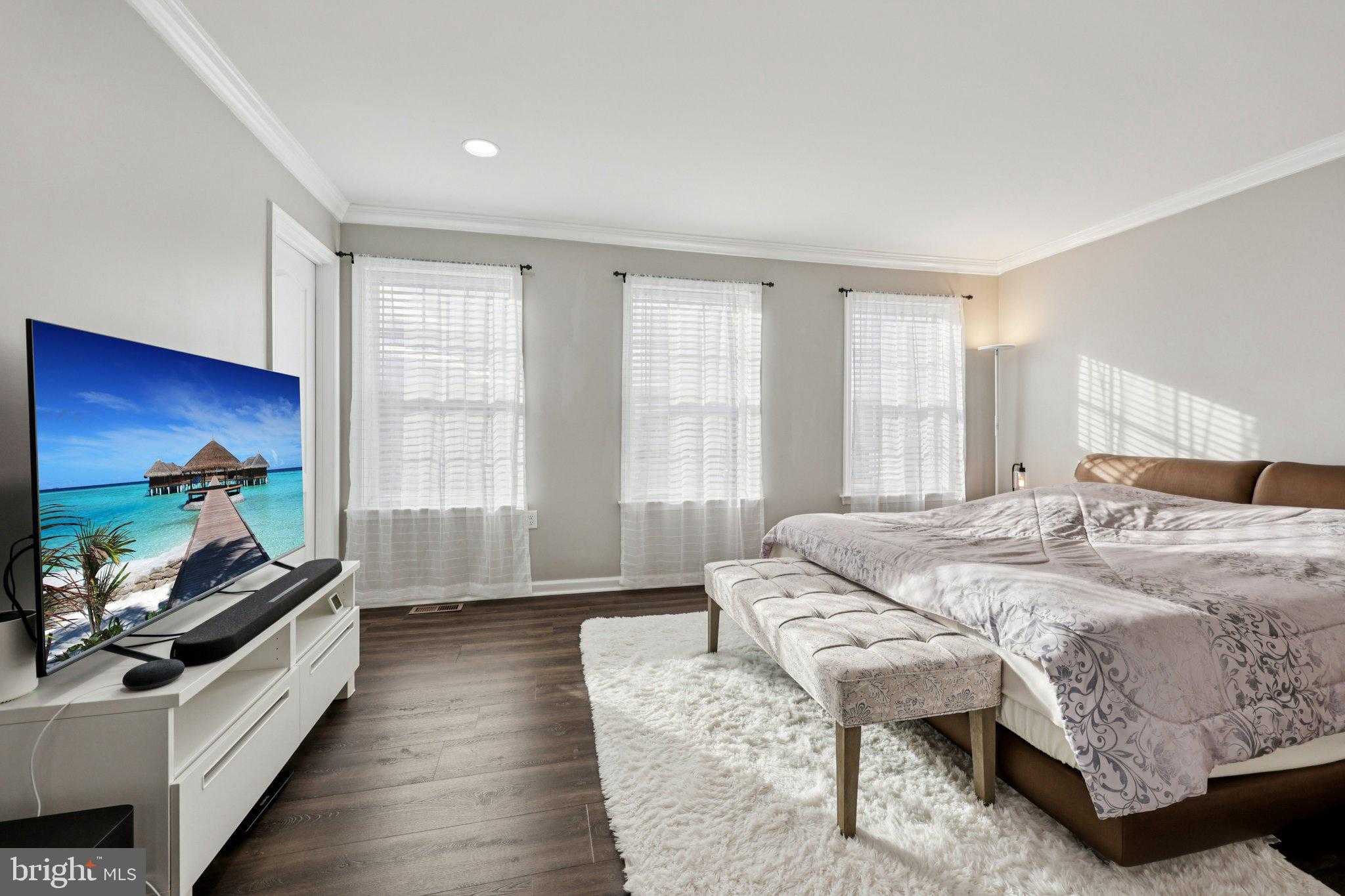 101 Sovereign CT photo 23