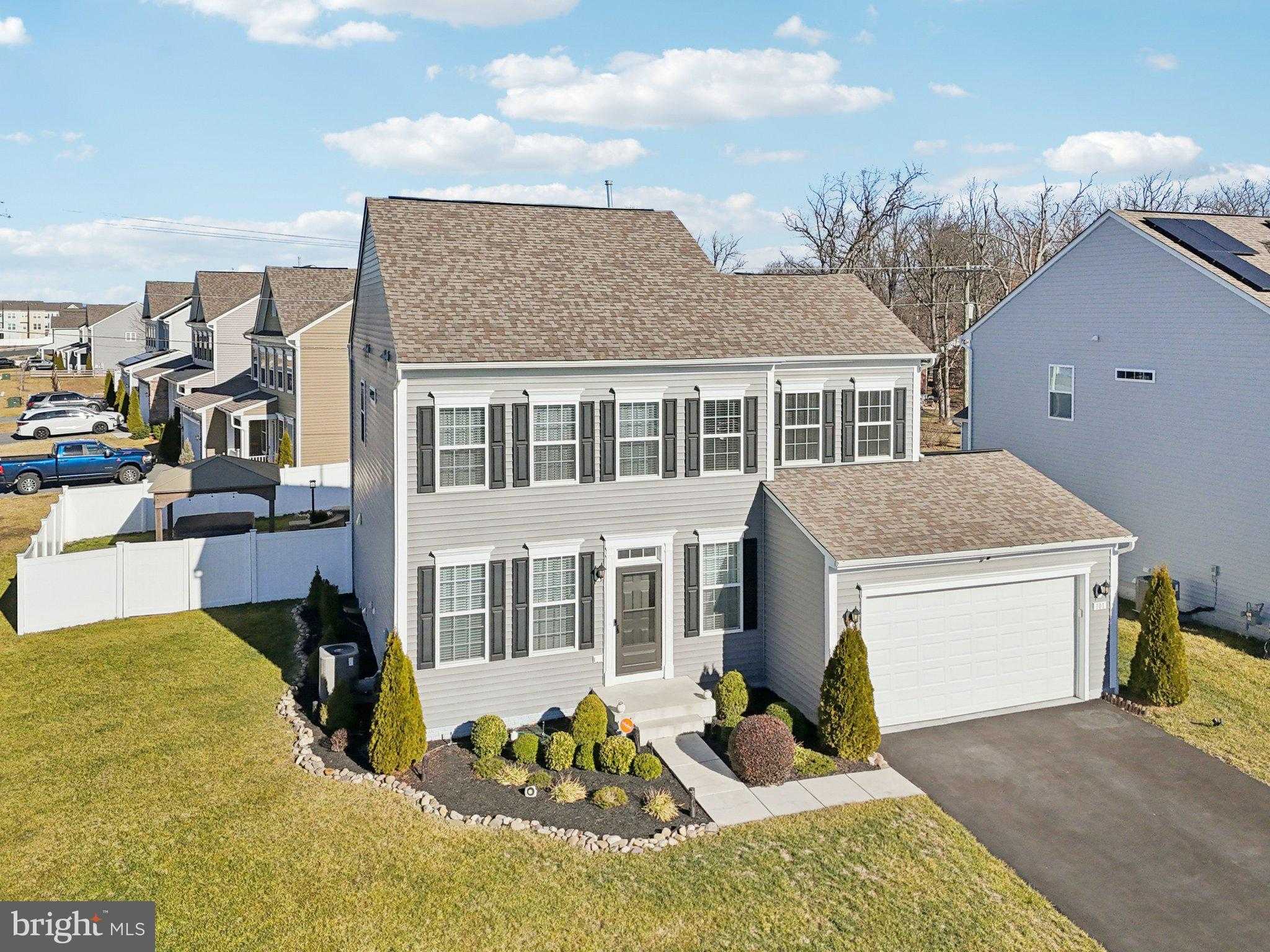 101 Sovereign CT photo 48