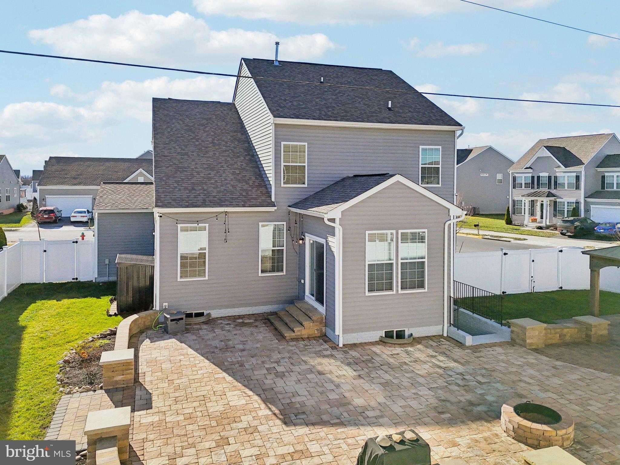 101 Sovereign CT photo 62