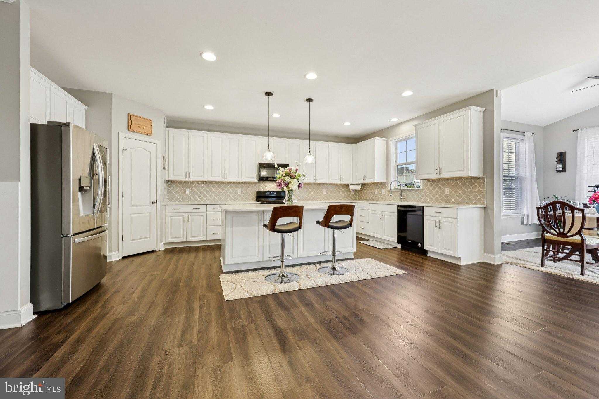 101 Sovereign CT photo 9