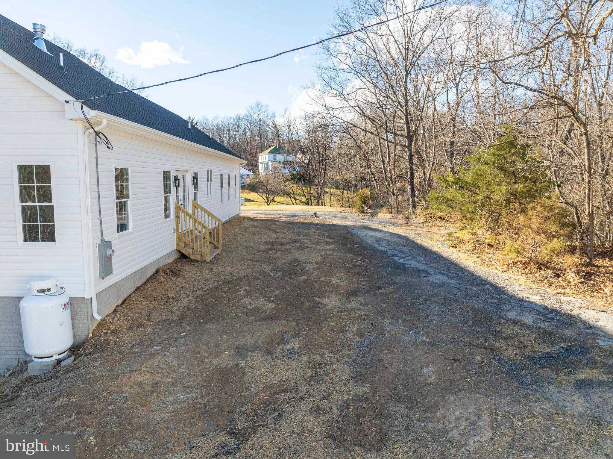 1633 Catlett Mountain Rd photo 11