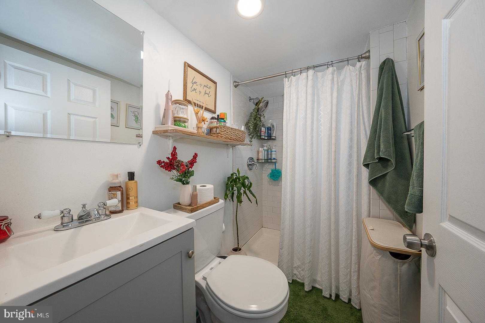 2314 Brown St photo 25