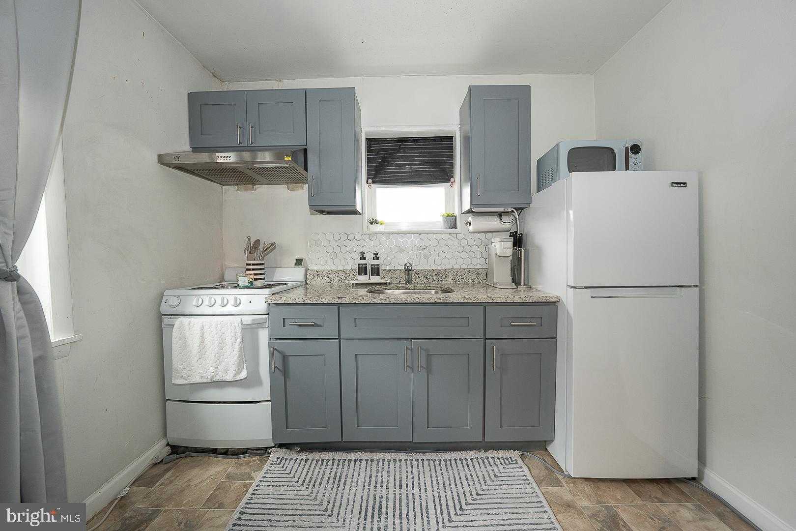 2314 Brown St photo 41