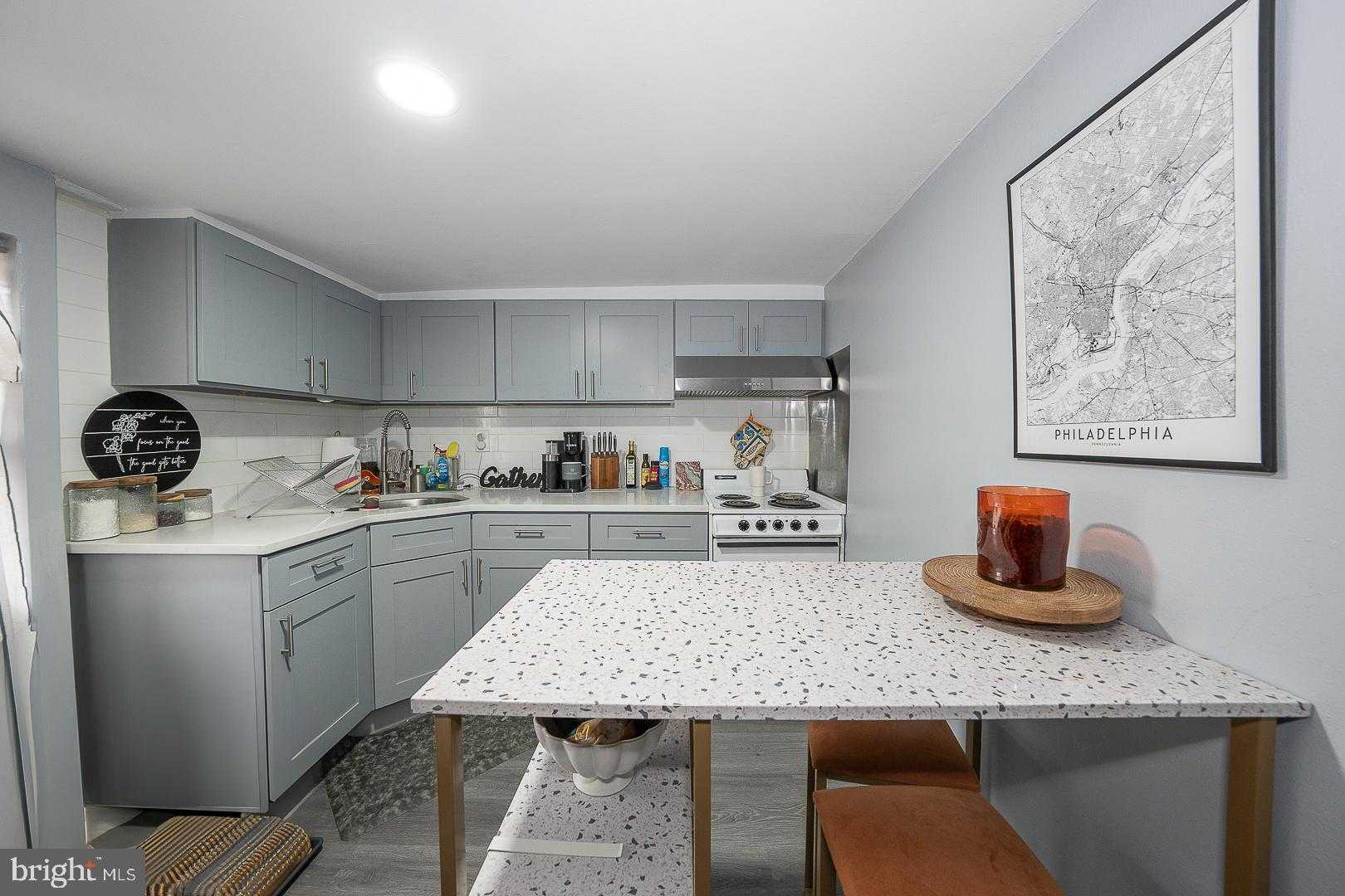 2314 Brown St photo 54