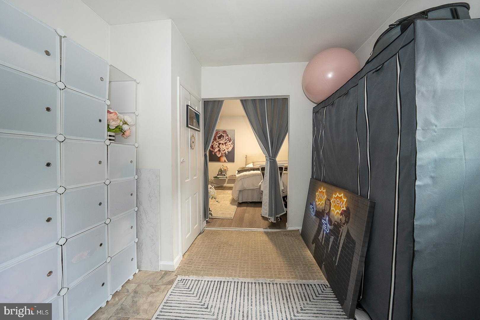 2314 Brown St photo 7