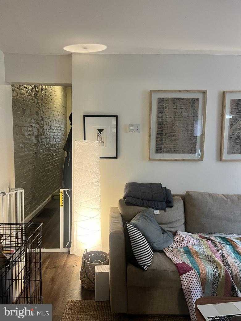 2314 Brown St photo 79