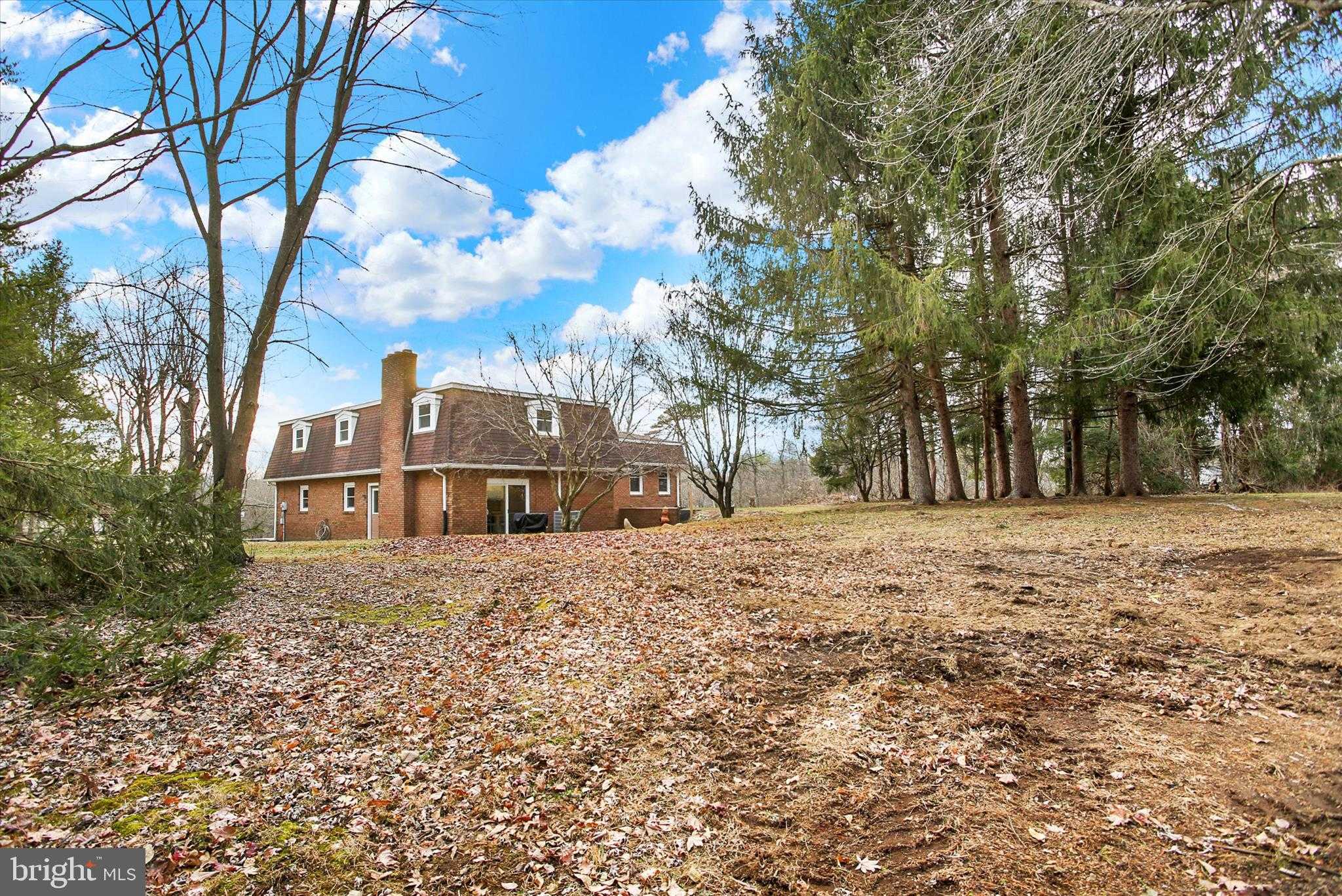 1421 Earlys Mill Rd photo 12