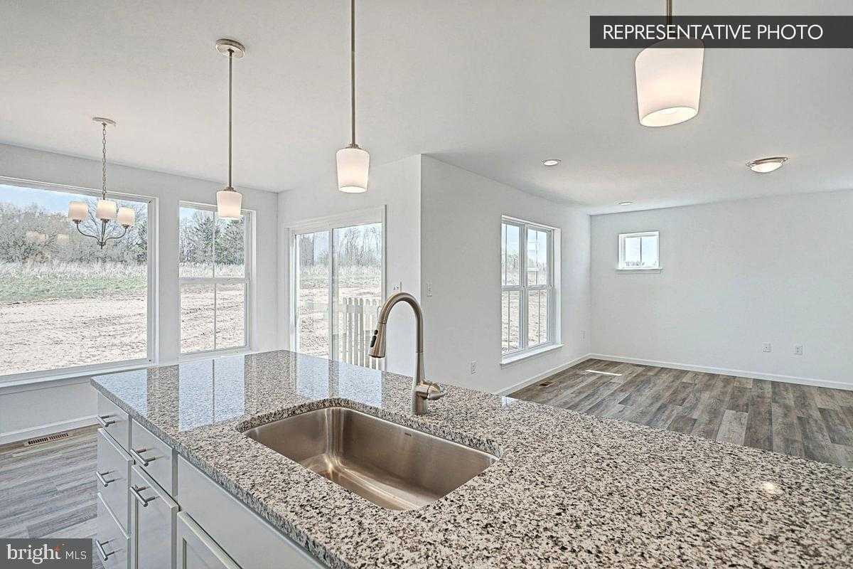 164 Woodland Dr photo 7