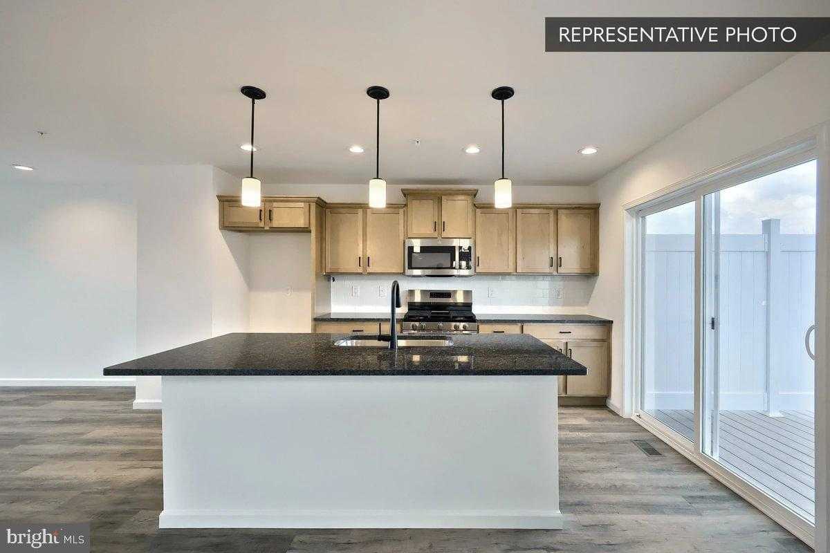 164 Woodland Dr photo 9