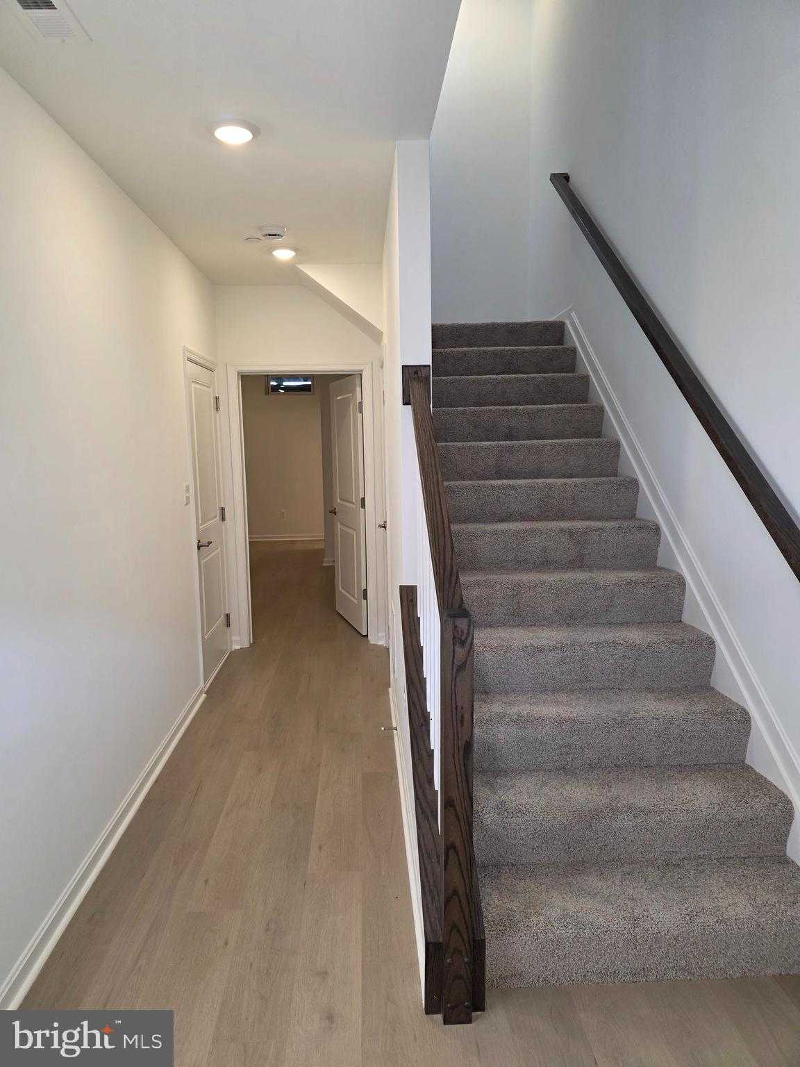 11272 Davisar Rd photo 3