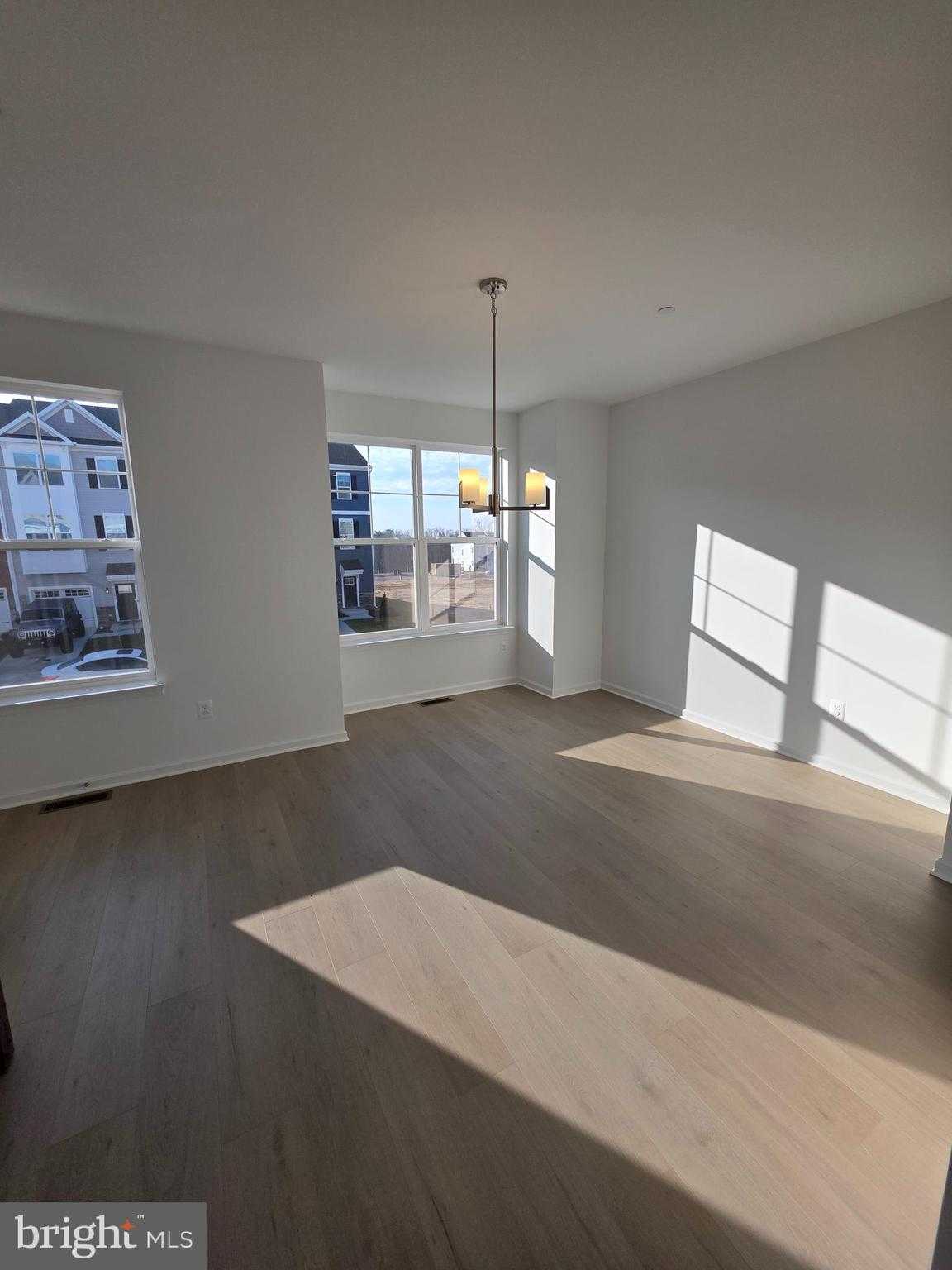 11272 Davisar Rd photo 8