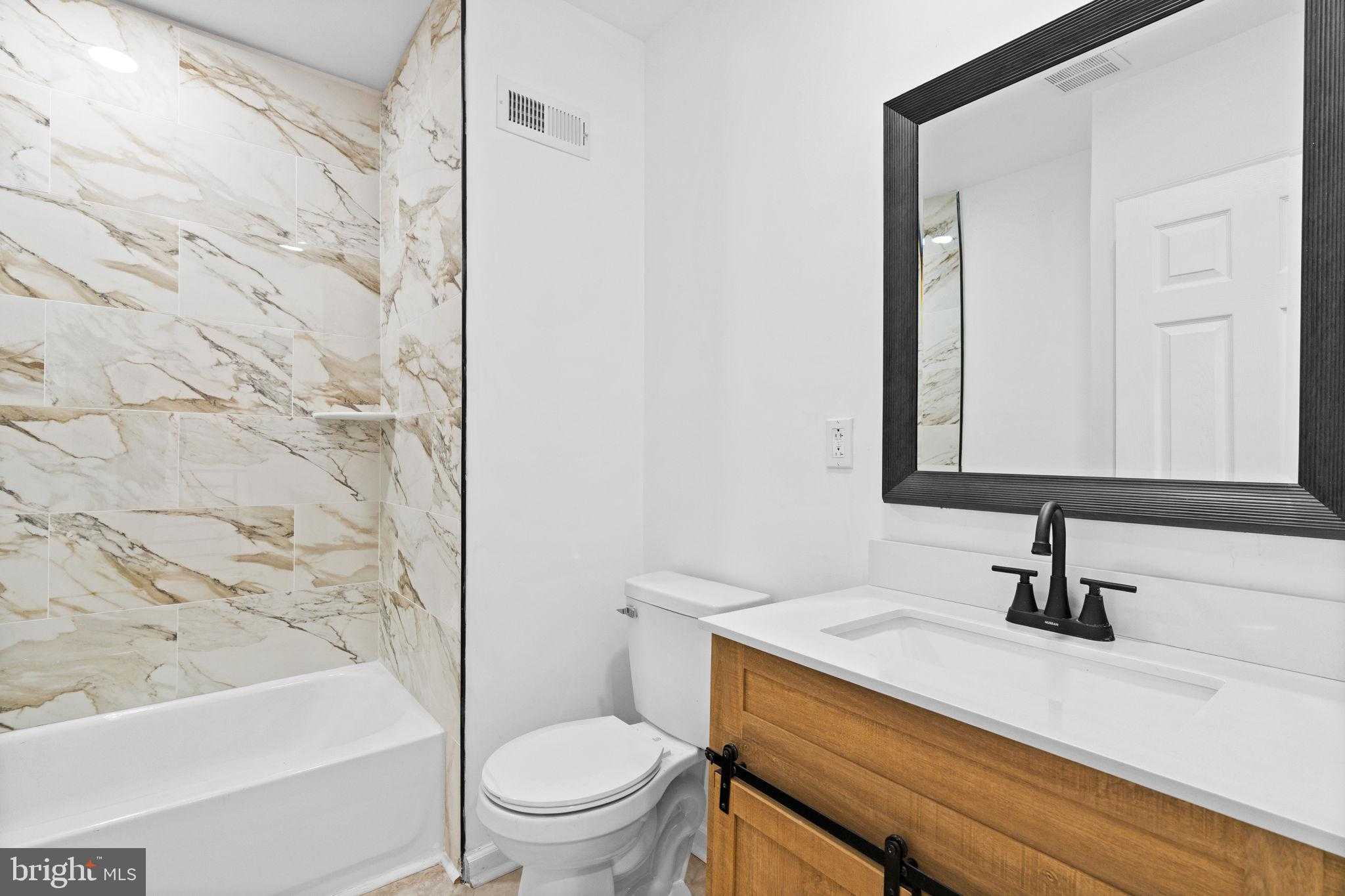 3932 N Smedley St photo 32