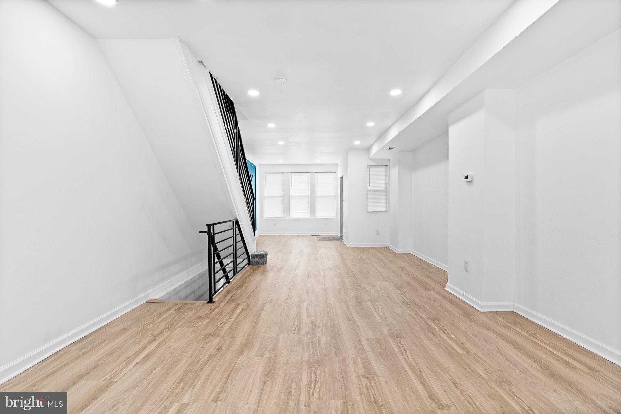 3932 N Smedley St photo 6