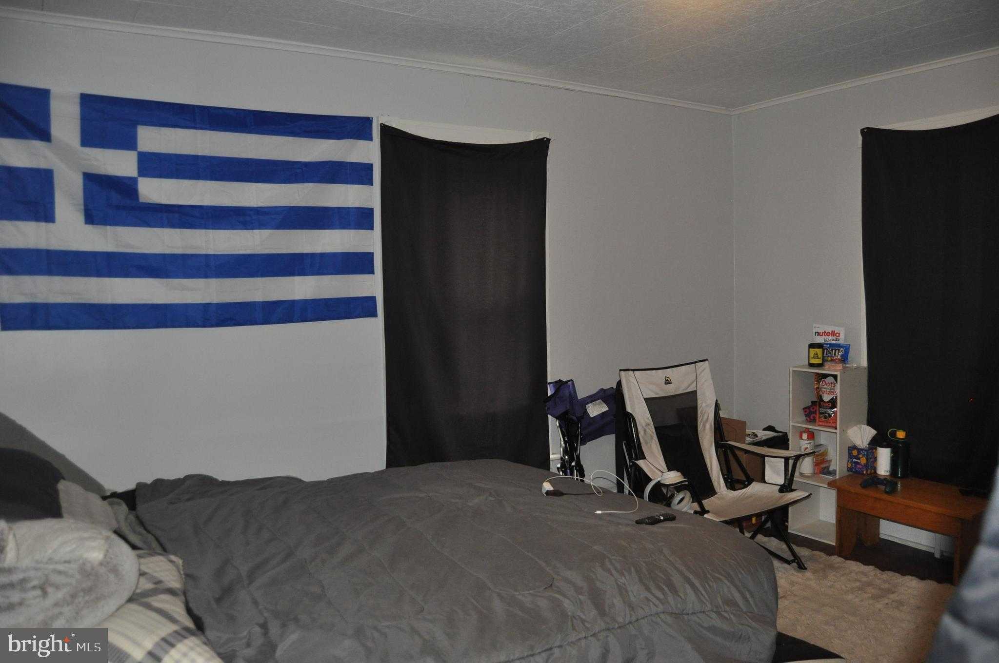 614 Union St photo 10