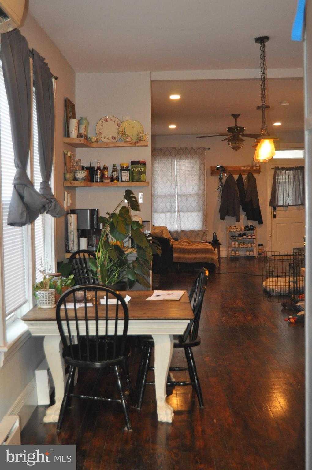 614 Union St photo 9