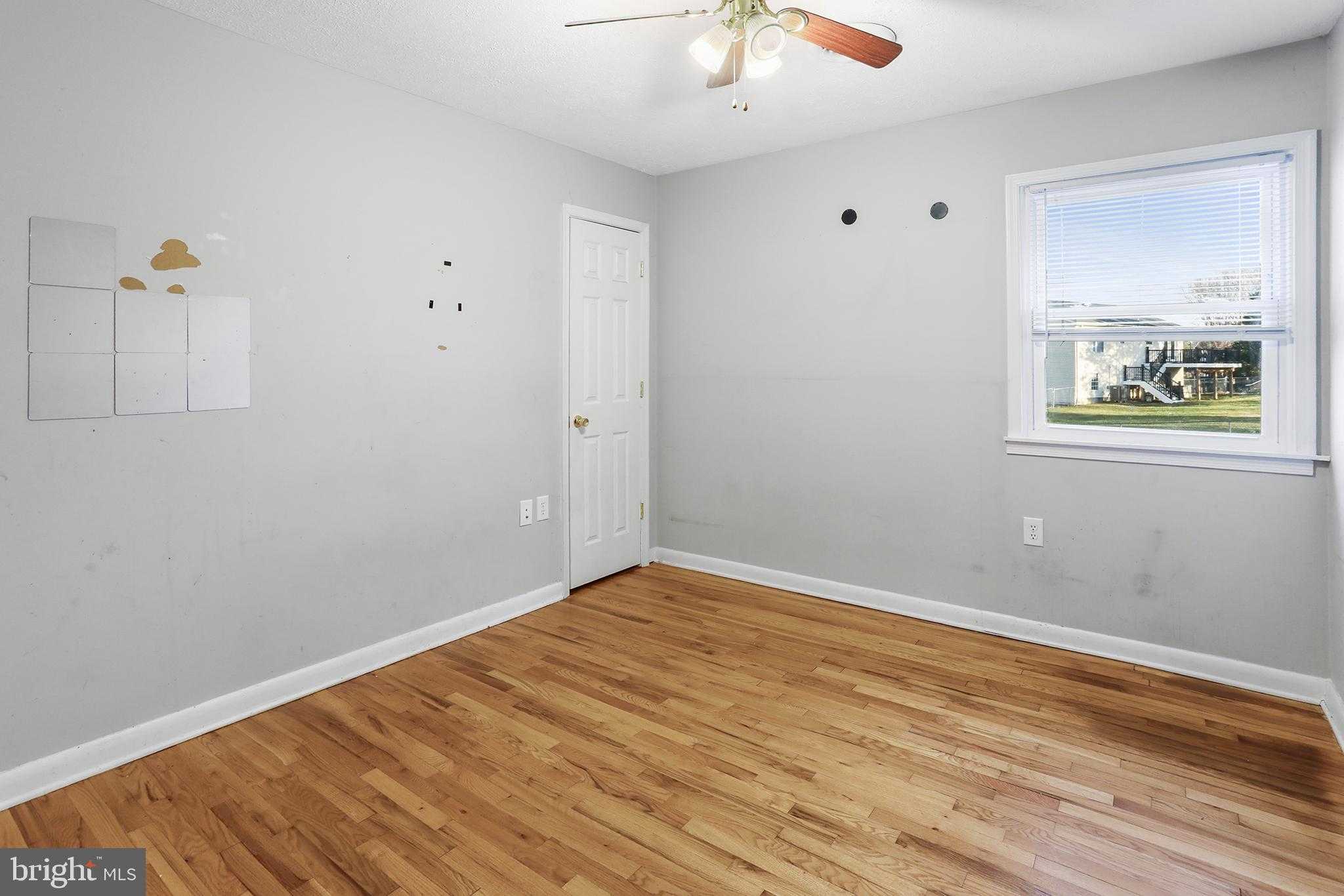 7786 Carolyn Ave photo 31