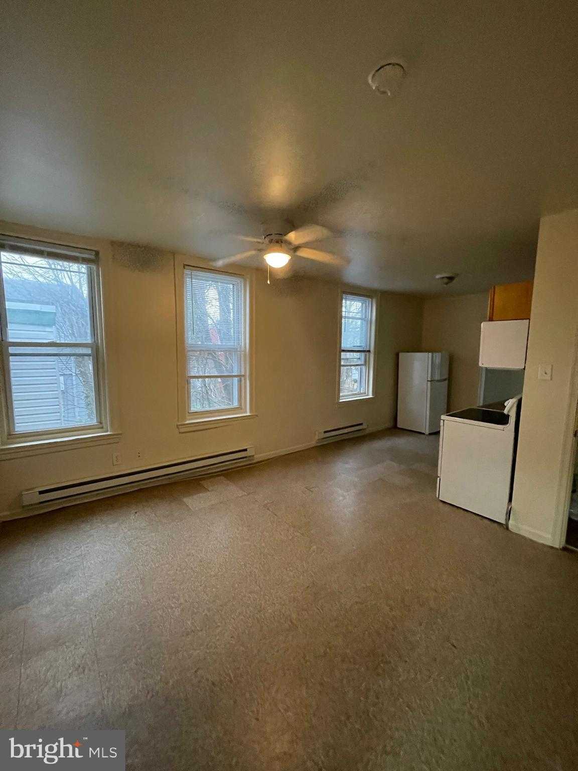 1103 Lindley Ave photo 21