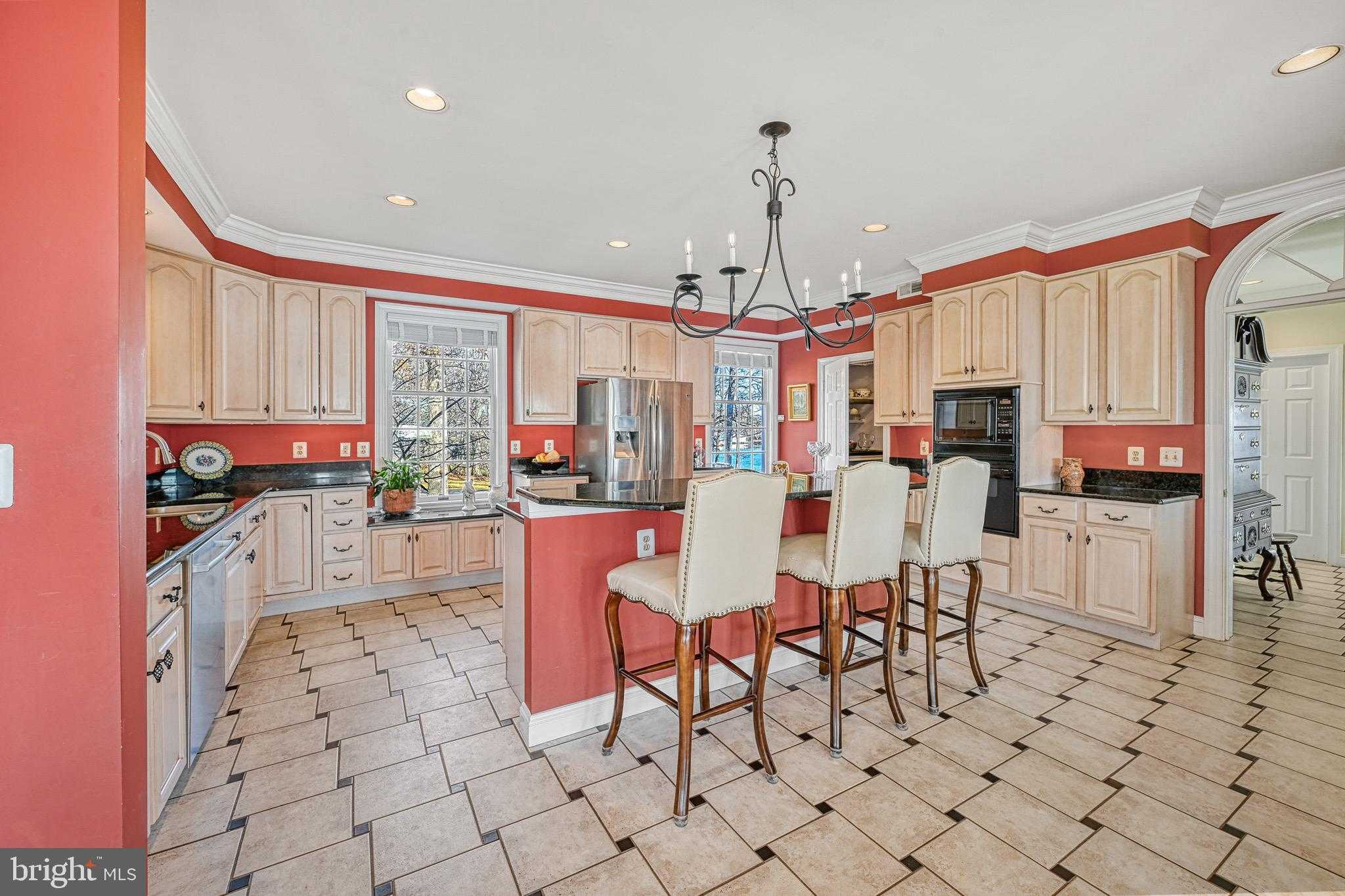 175 Covenant Way photo 15