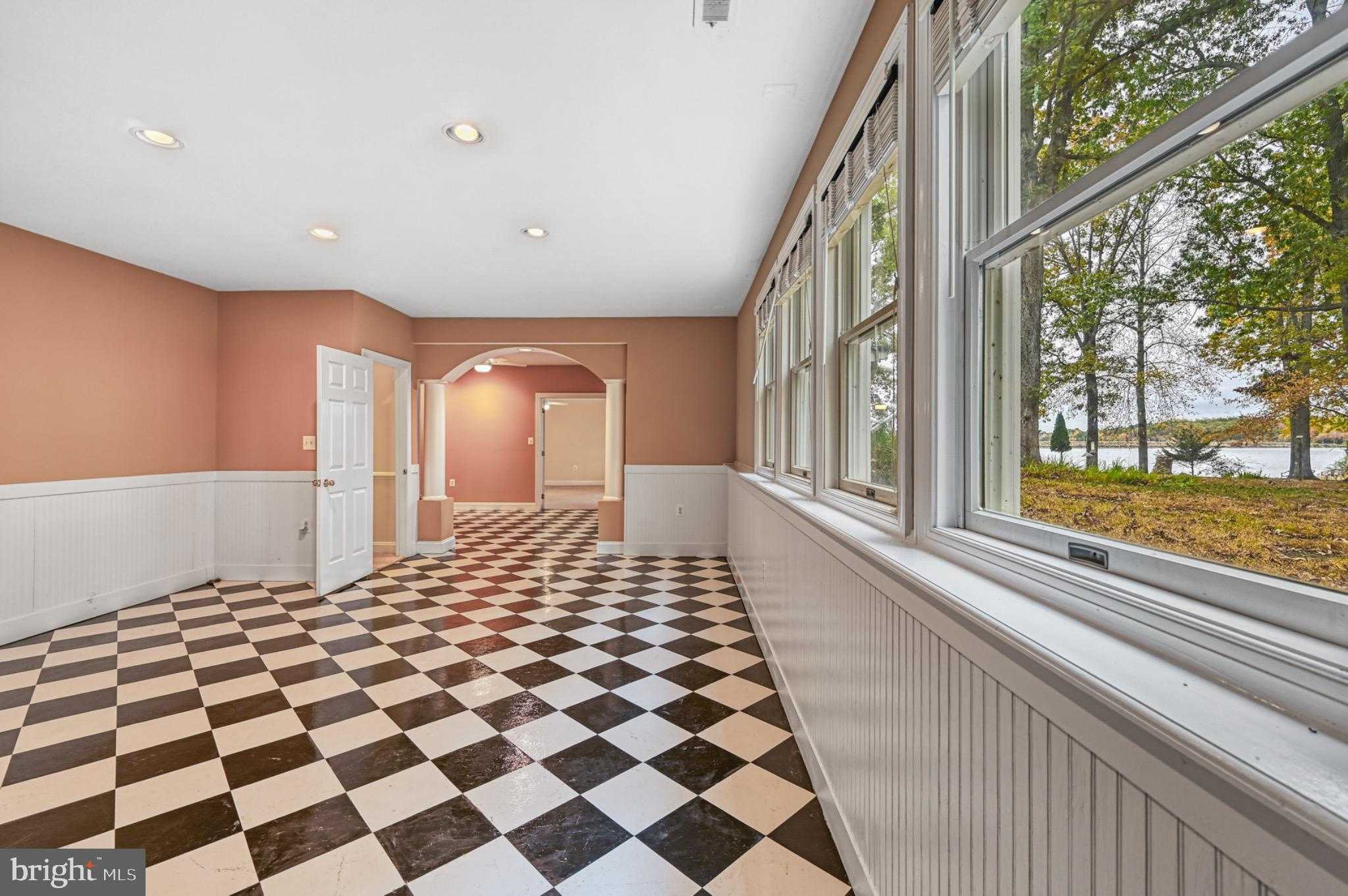 175 Covenant Way photo 45