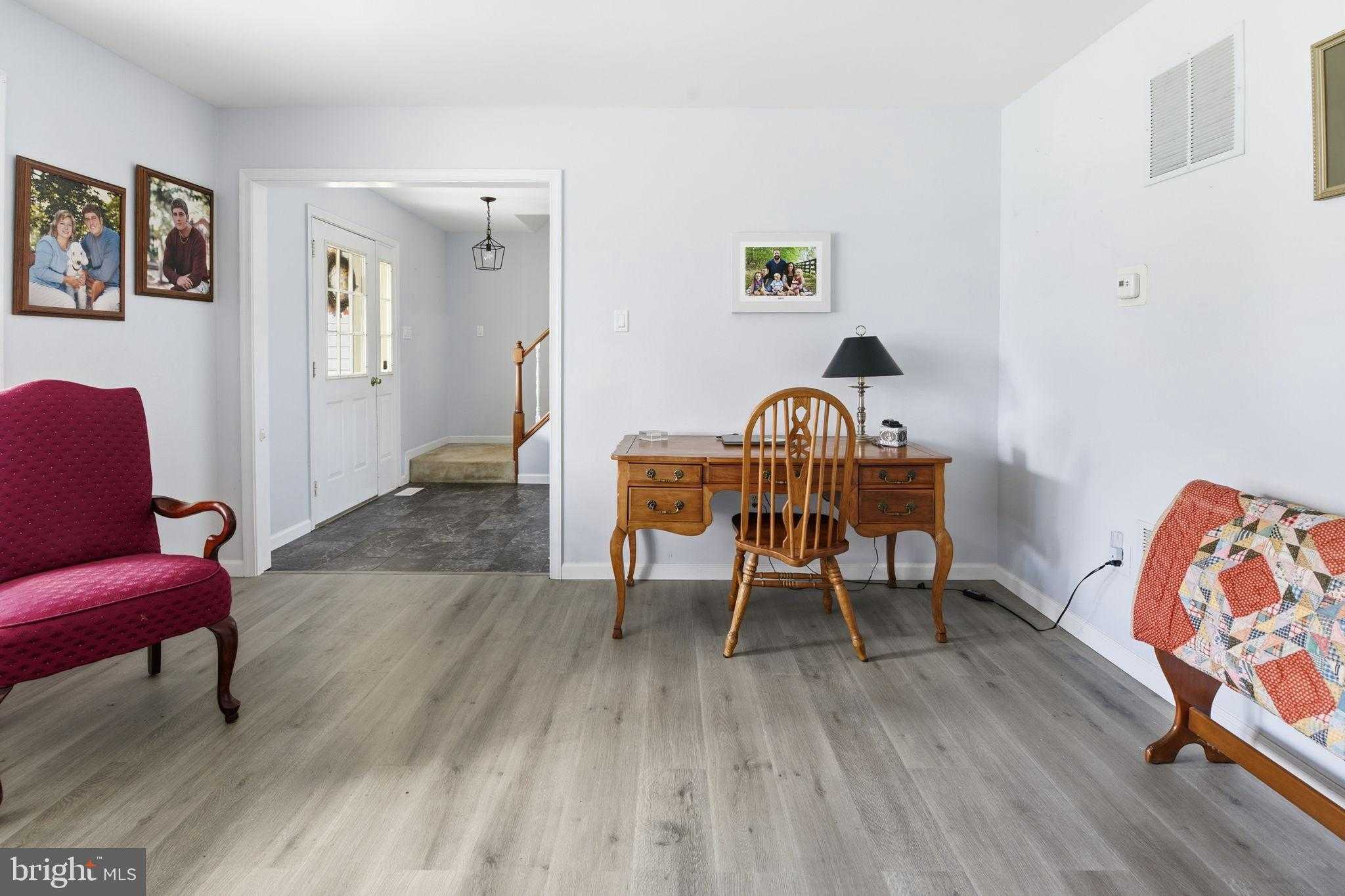 43 Ashfield Dr photo 13