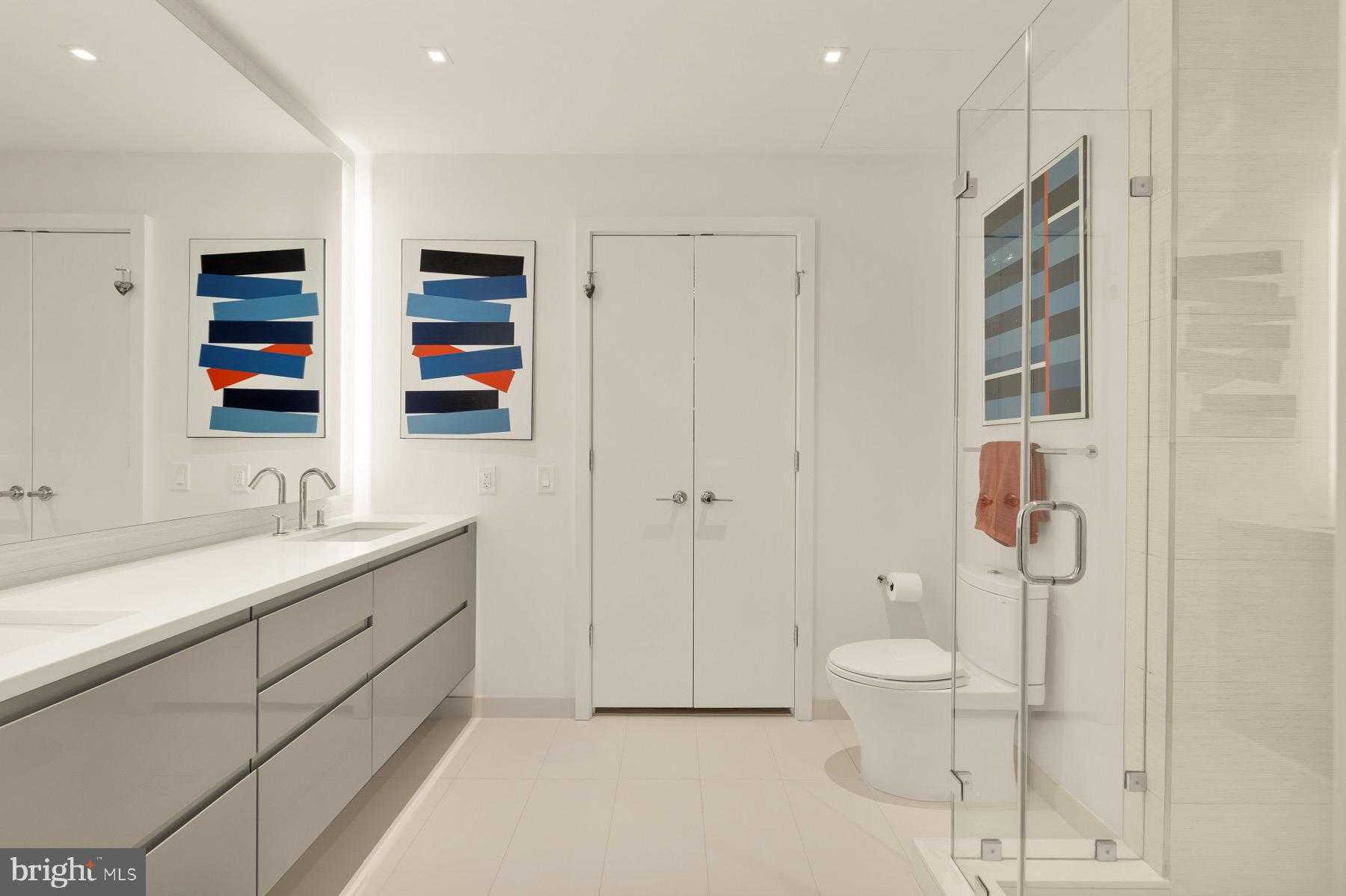 810 O St NW Apt 809 photo 14