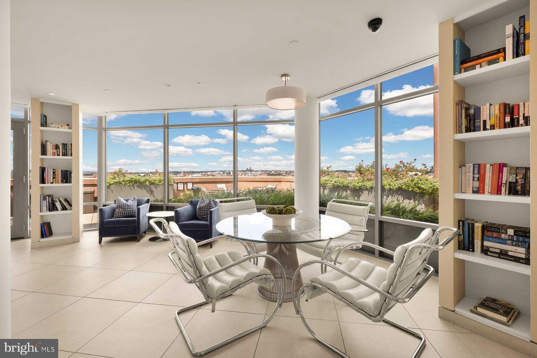 810 O St NW Apt 809 photo 24