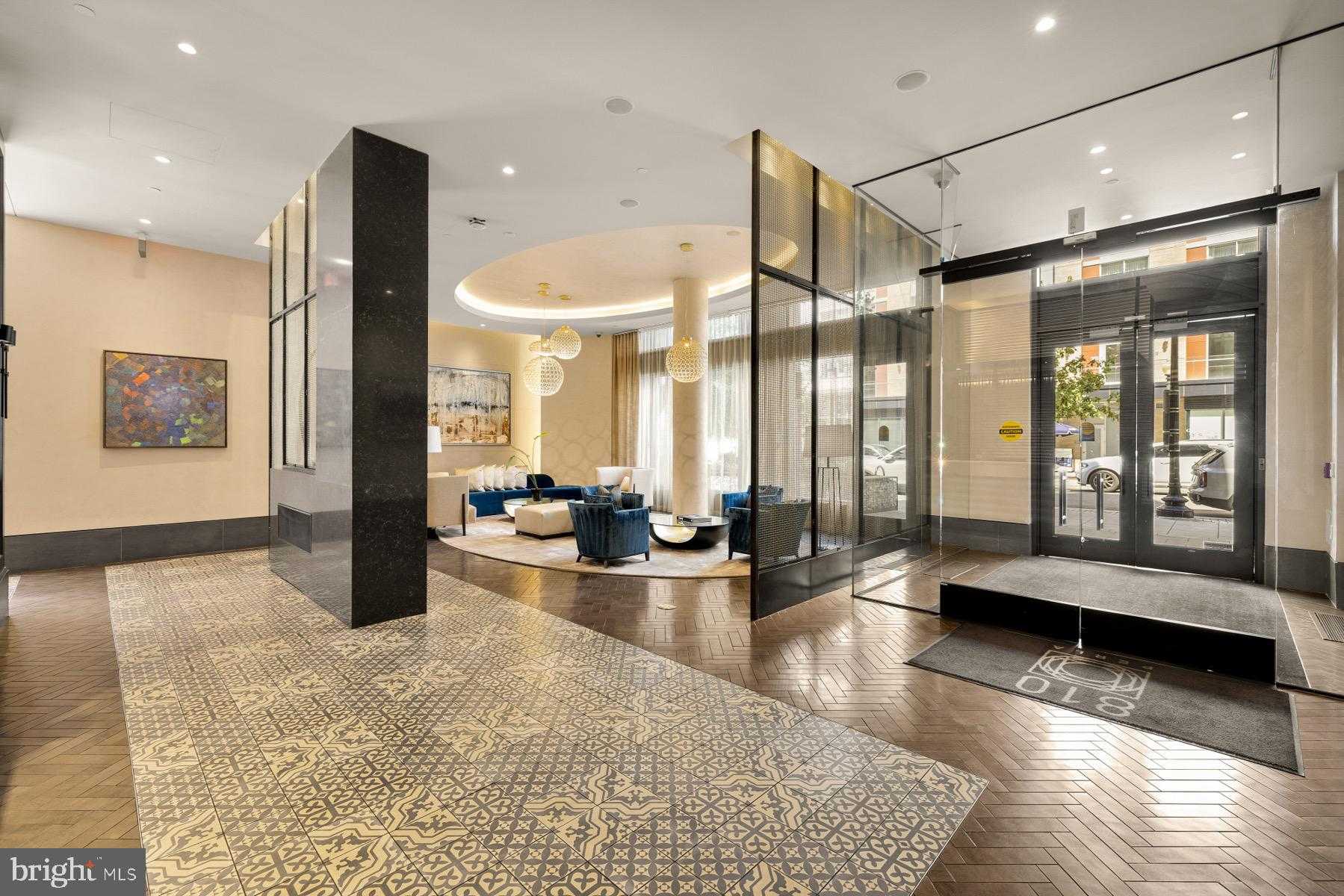 810 O St NW Apt 809 photo 28