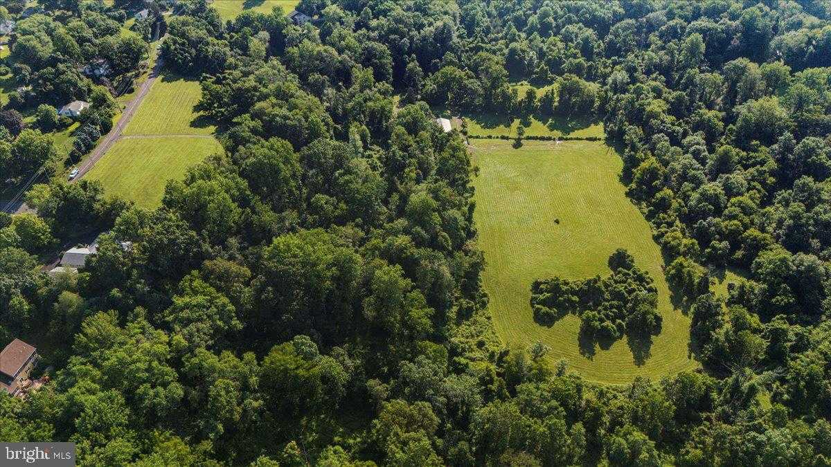 270 Rocksville Rd photo 7