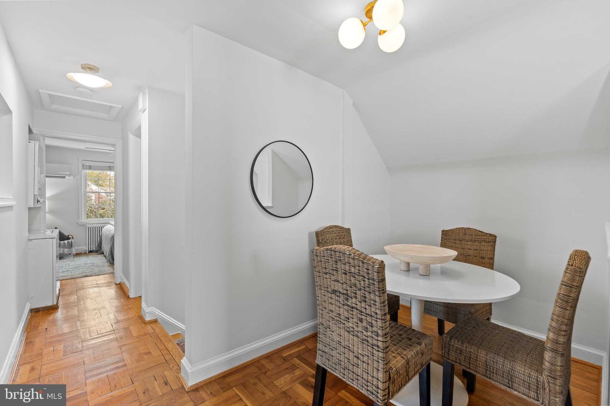 1700 Dewitt Ave photo 45