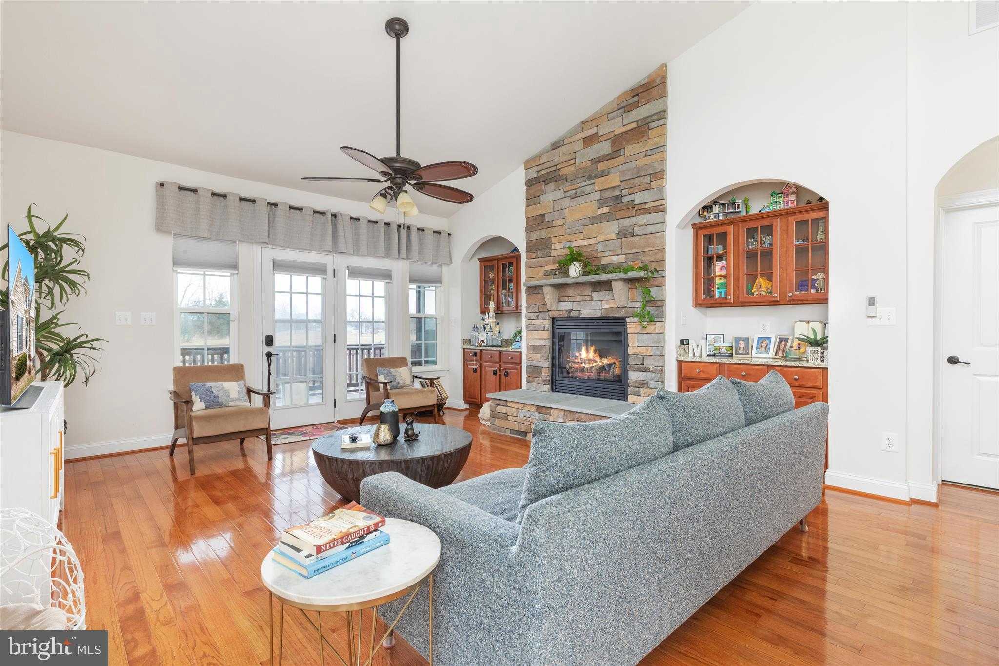 122 Buccaneer CT photo 17