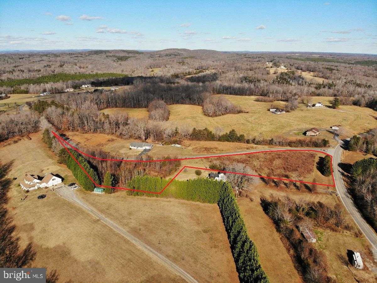 125 Sweden Falls Ln photo 4