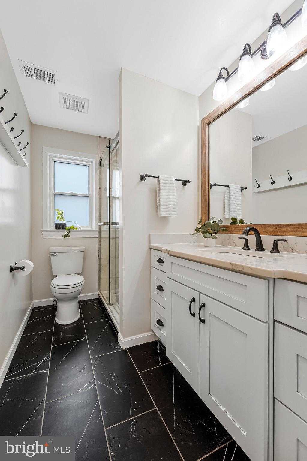 9501 Blythe Dale CT photo 40