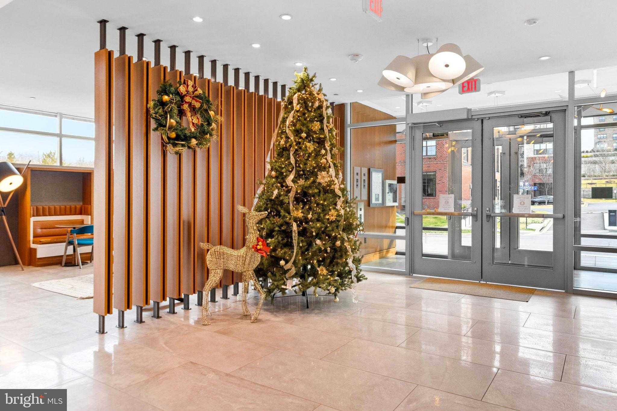 145 Riverhaven Dr Unit 557 photo 29