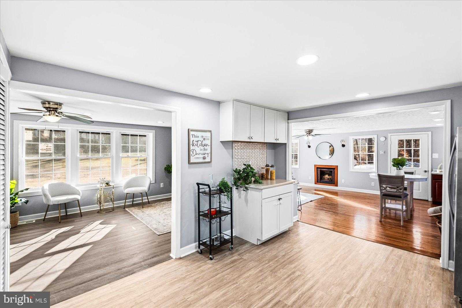 27 Truslow Rd photo 12