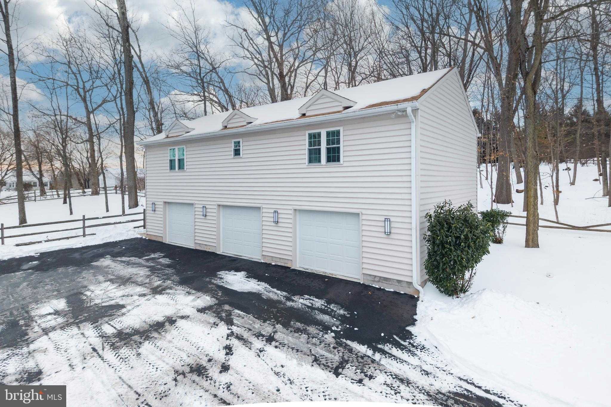 2104 Squirrel Hill Rd photo 11